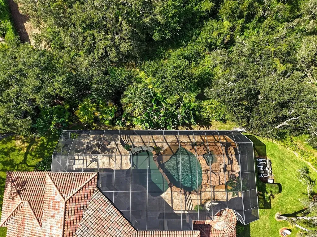 16220 Ternglade Drive Lithia FL 33547