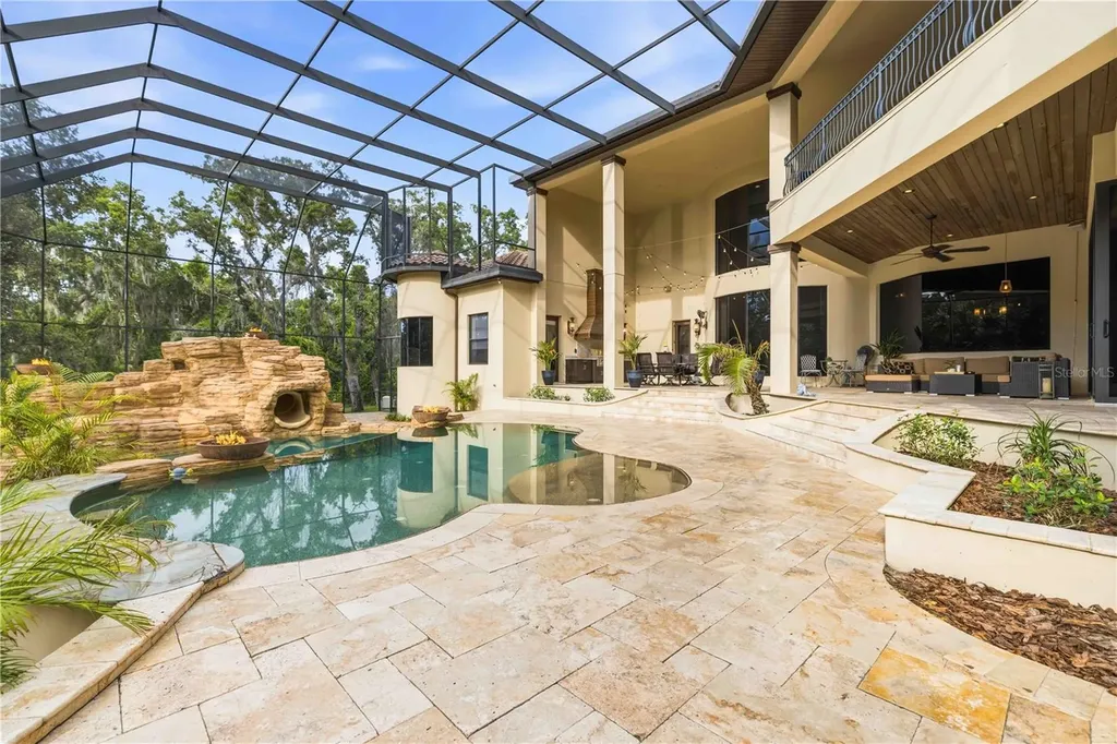 16220 Ternglade Drive Lithia FL 33547