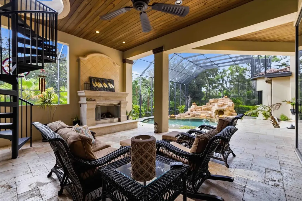 16220 Ternglade Drive Lithia FL 33547