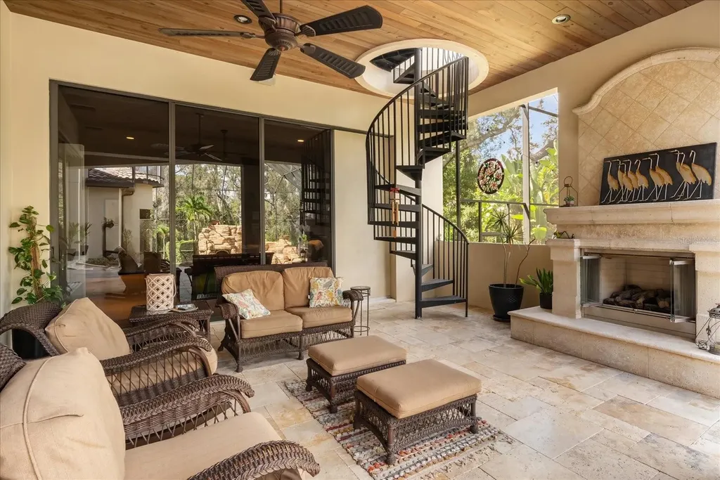 16220 Ternglade Drive Lithia FL 33547