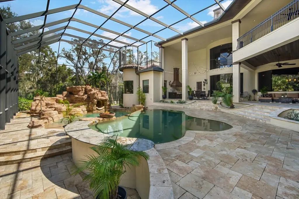 16220 Ternglade Drive Lithia FL 33547