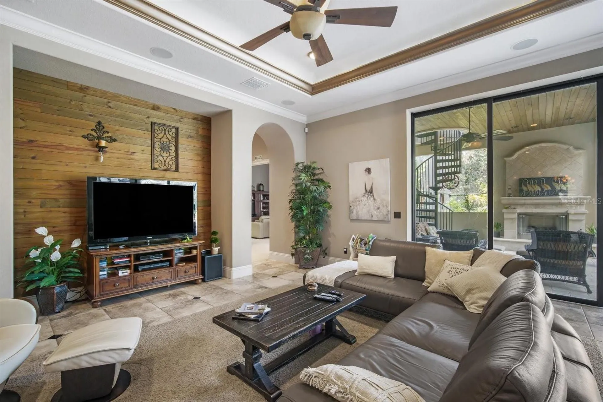 16220 Ternglade Drive Lithia FL 33547