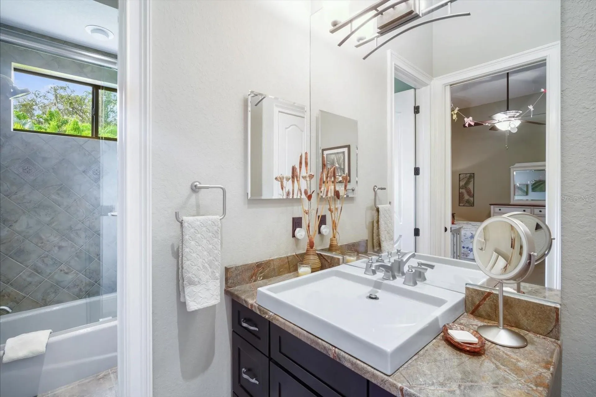16220 Ternglade Drive Lithia FL 33547