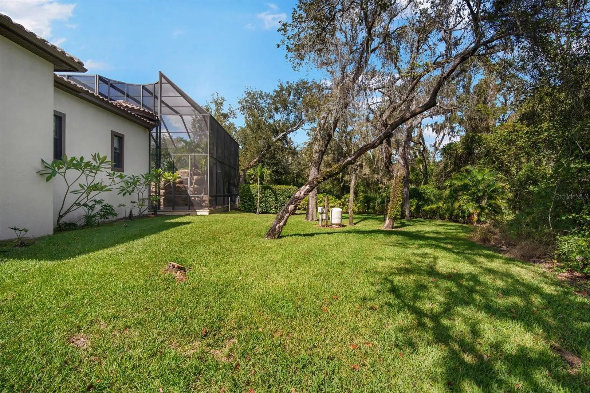 16220 Ternglade Drive Lithia FL 33547