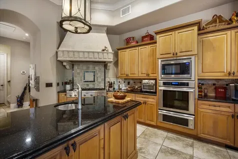 16220 Ternglade Drive Lithia FL 33547