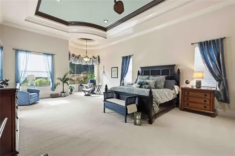 16220 Ternglade Drive Lithia FL 33547