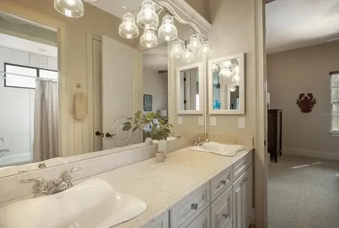 16220 Ternglade Drive Lithia FL 33547