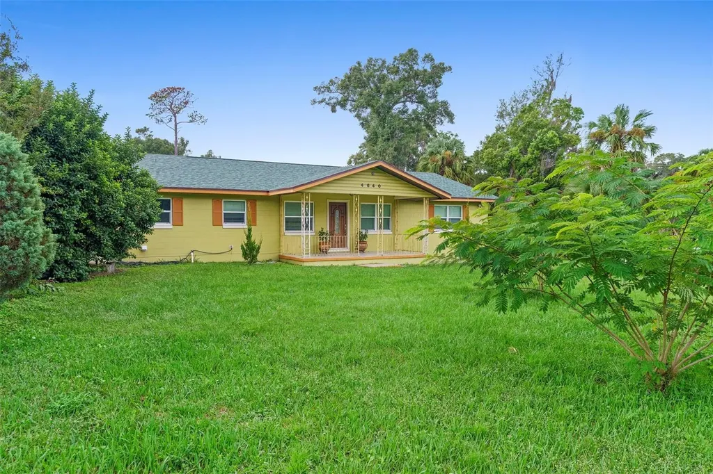 4630 Us Highway 17 De Leon Springs FL 32130