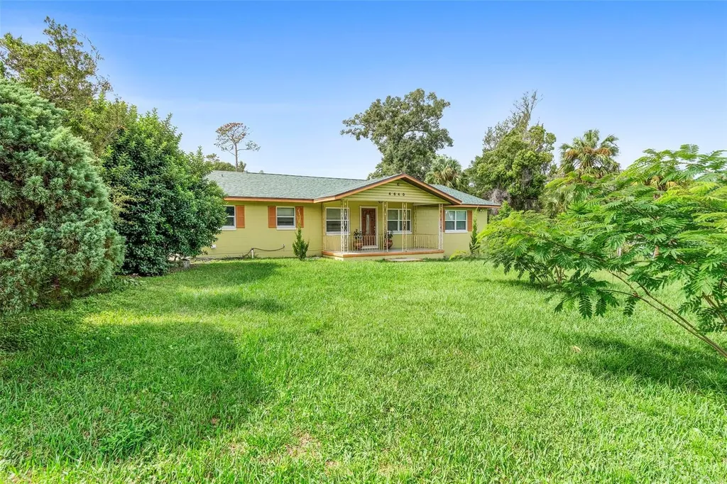 4630 Us Highway 17 De Leon Springs FL 32130