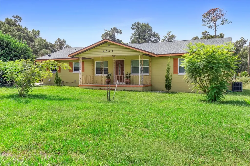 4630 Us Highway 17 De Leon Springs FL 32130