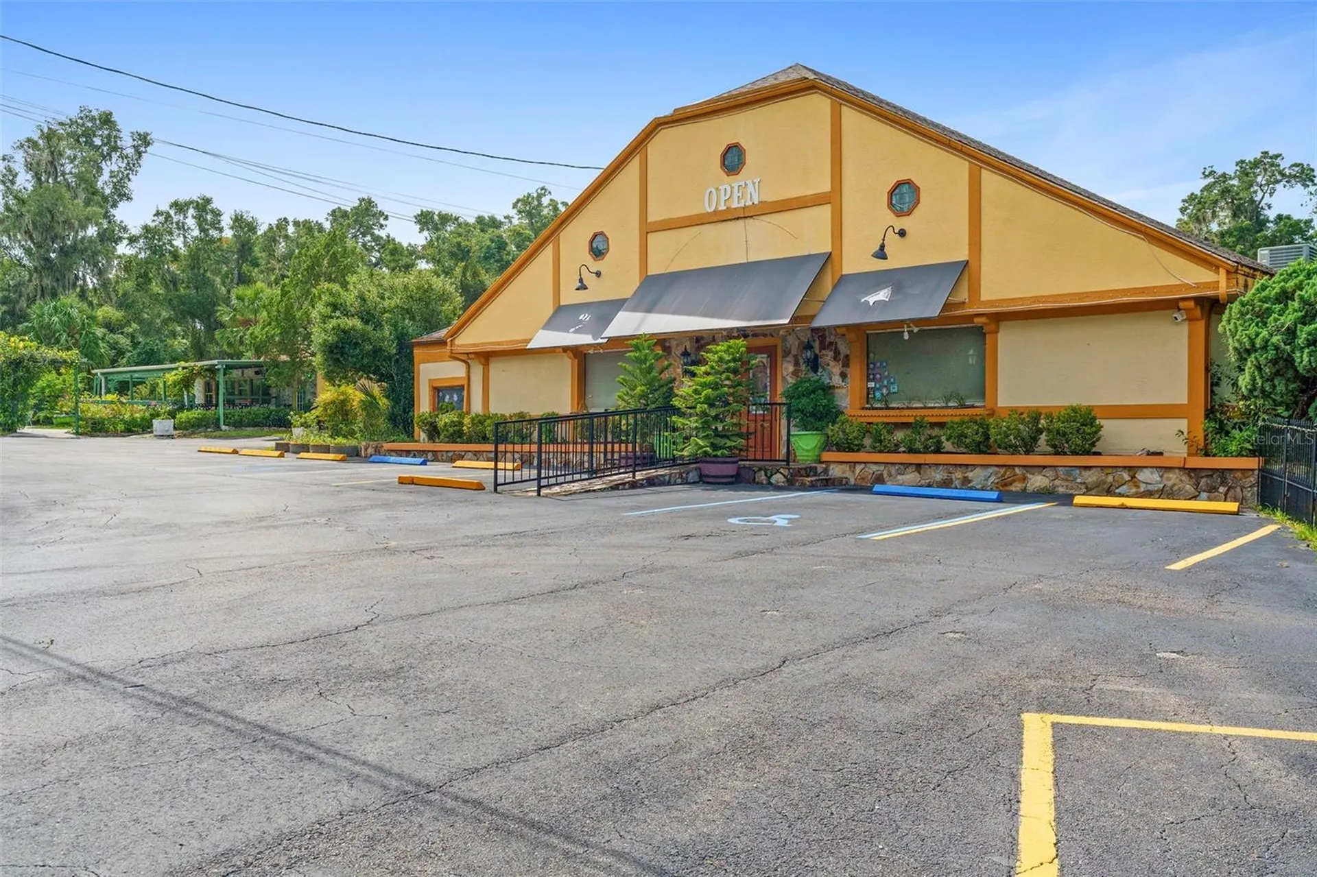 4630 Us Highway 17 De Leon Springs FL 32130