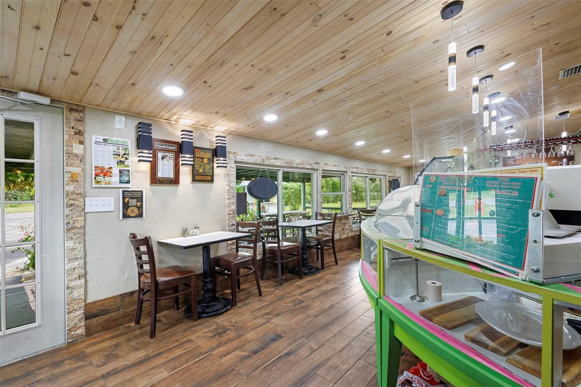 4630 Us Highway 17 De Leon Springs FL 32130