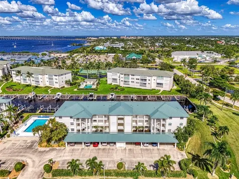 130 Breakers Court Punta Gorda FL 33950