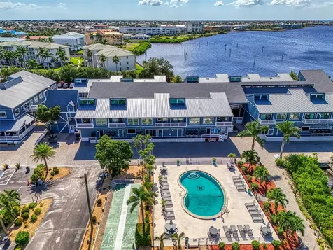 130 Breakers Court Punta Gorda FL 33950