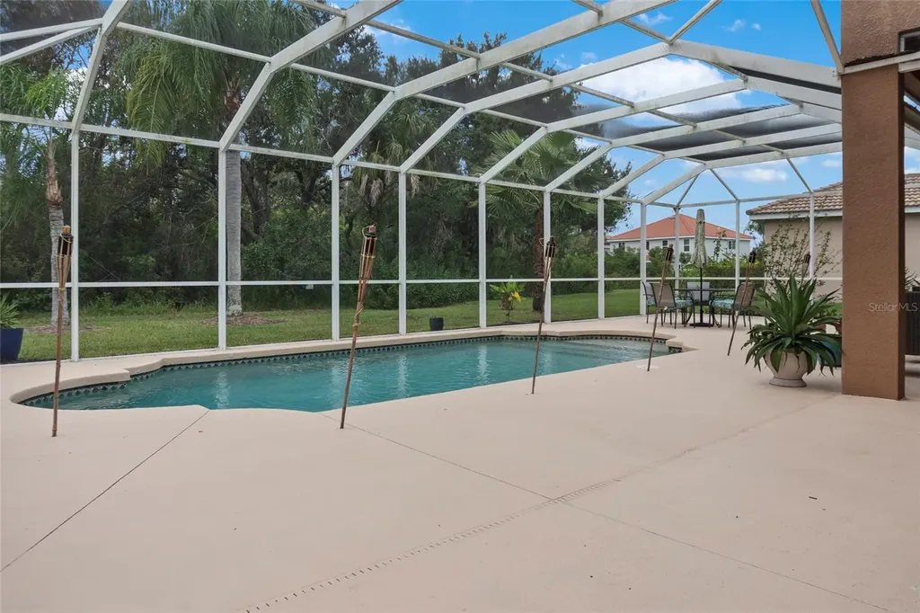 8746 Stone Harbour Loop Bradenton FL 34212