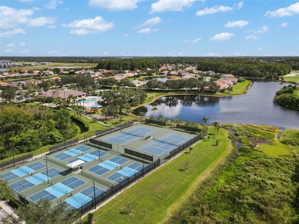 8746 Stone Harbour Loop Bradenton FL 34212
