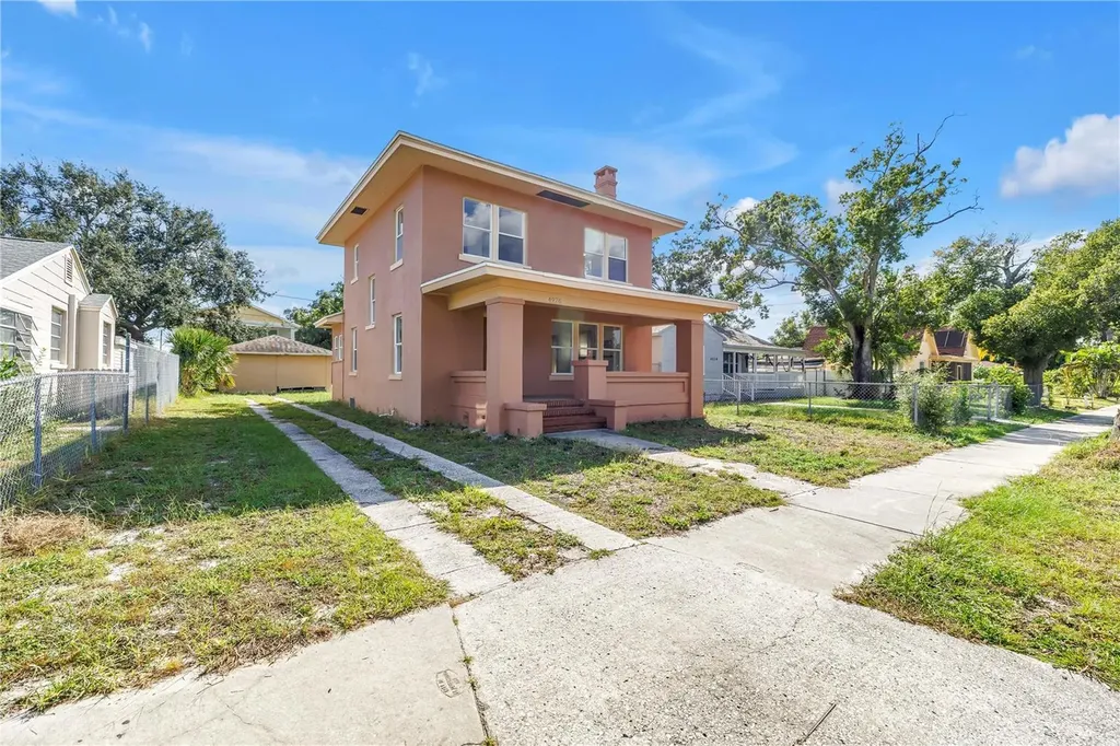 4926 4th Avenue S St Petersburg FL 33707