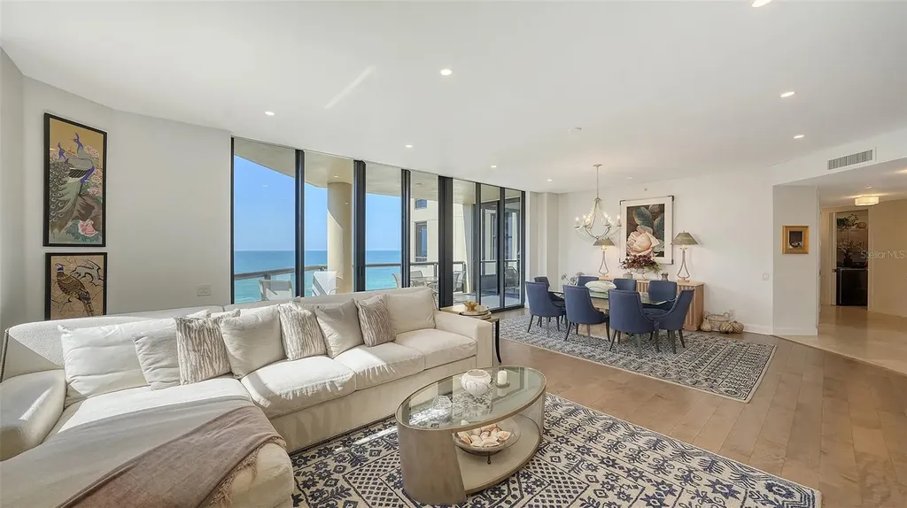 1241 Gulf Of Mexico Drive Longboat Key FL 34228