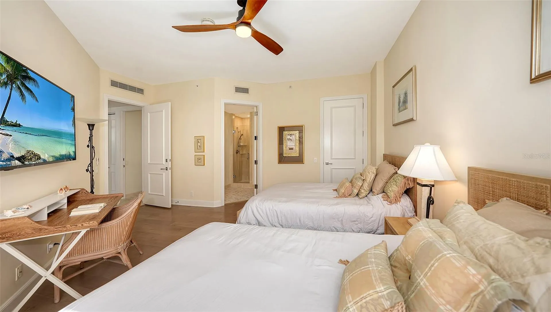 1241 Gulf Of Mexico Drive Longboat Key FL 34228