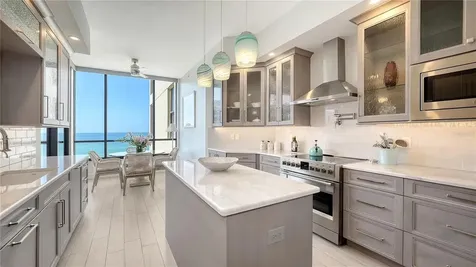 1241 Gulf Of Mexico Drive Longboat Key FL 34228