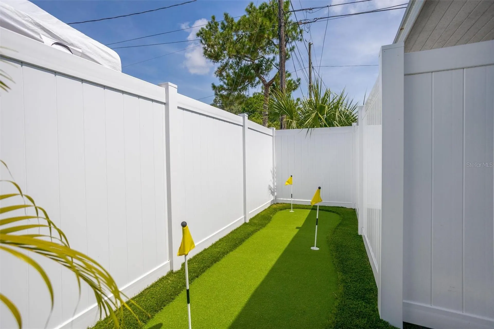 3488 40th Way N St Petersburg FL 33713