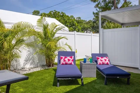3488 40th Way N St Petersburg FL 33713