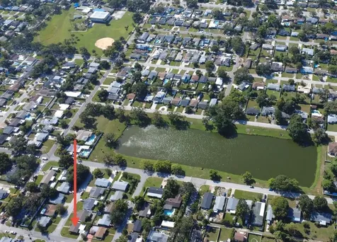 3488 40th Way N St Petersburg FL 33713