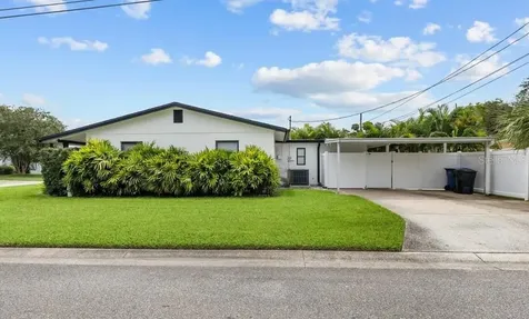 3488 40th Way N St Petersburg FL 33713