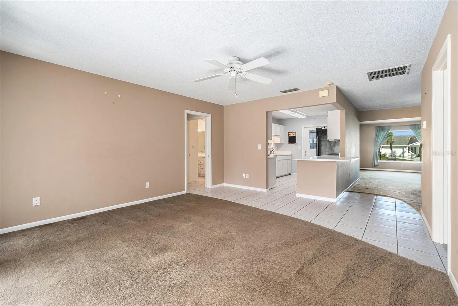 382 Club Manor Drive Sun City Center FL 33573