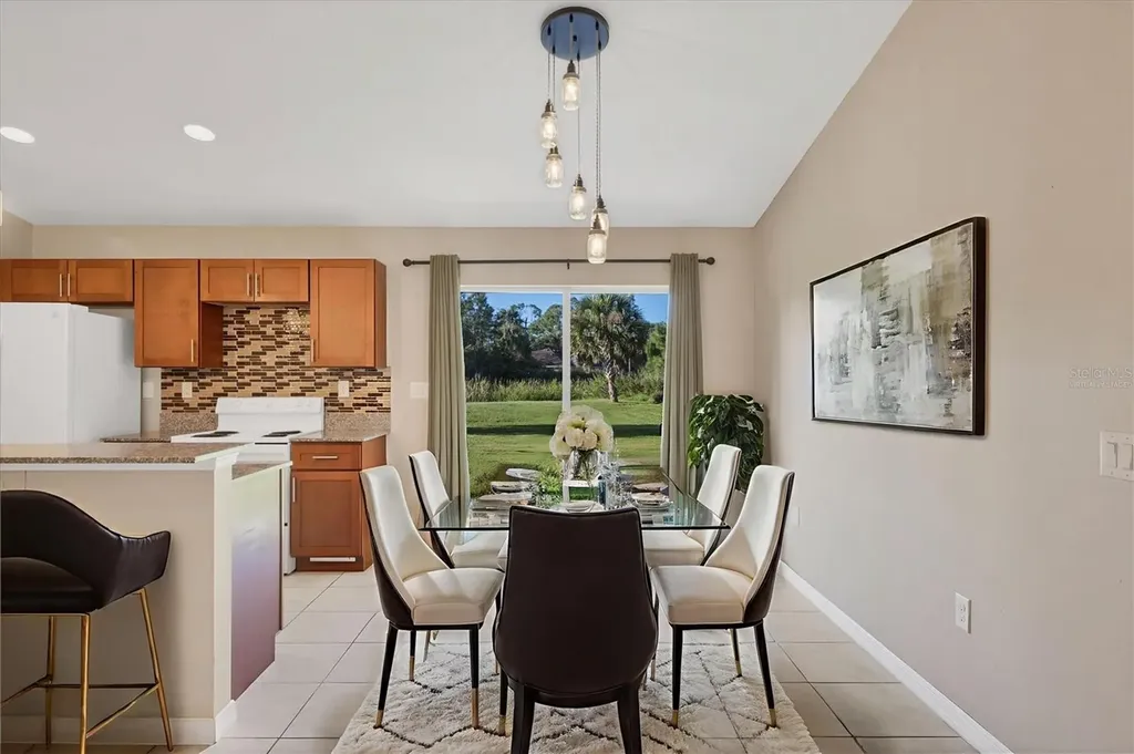 2415 Nowatney Avenue North Port FL 34286