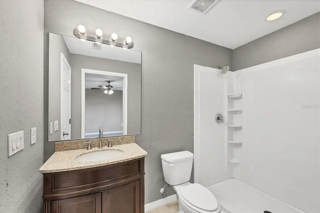 2415 Nowatney Avenue North Port FL 34286