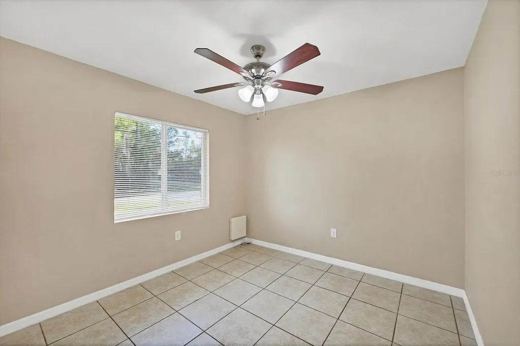 2415 Nowatney Avenue North Port FL 34286