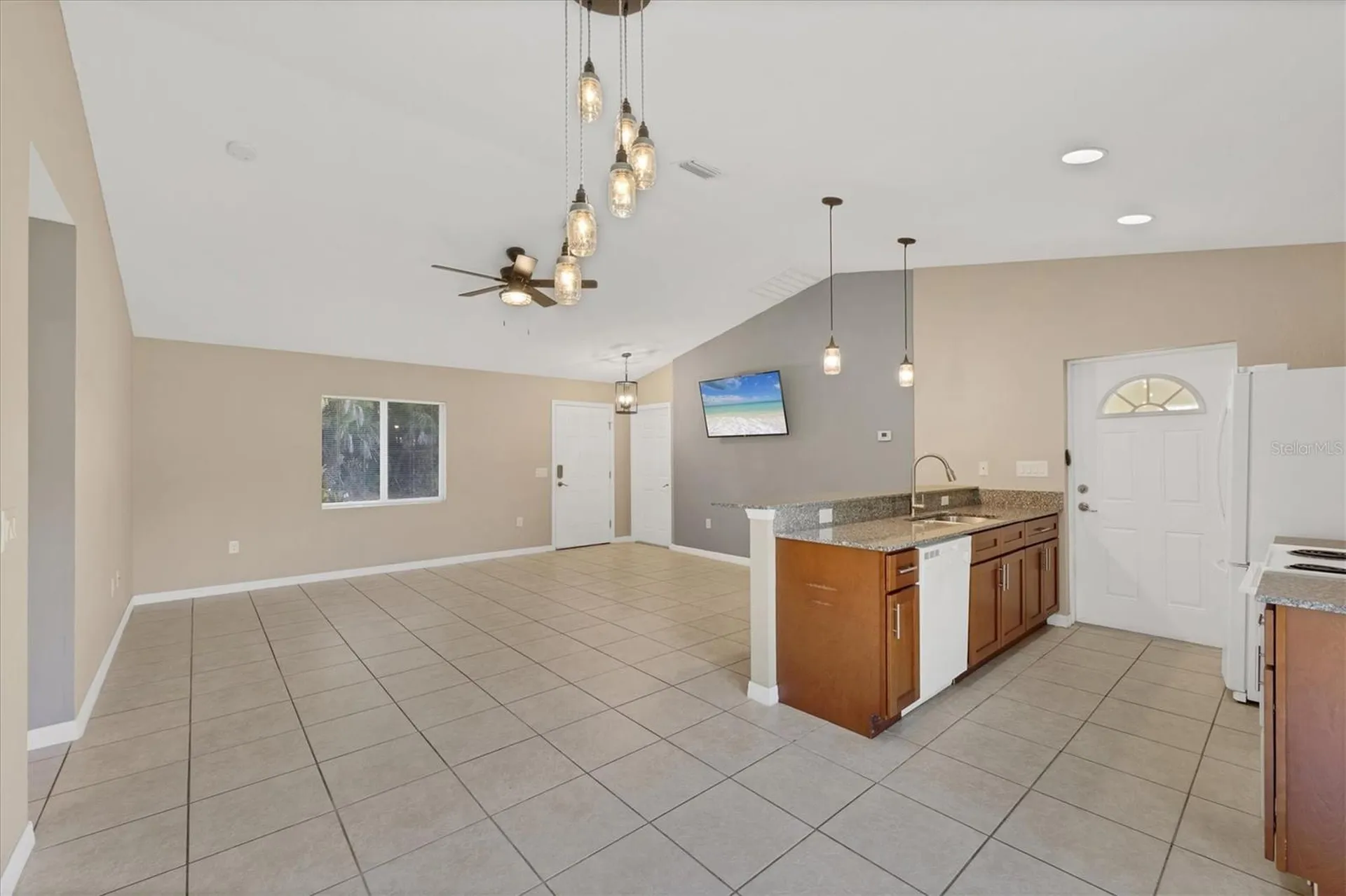2415 Nowatney Avenue North Port FL 34286