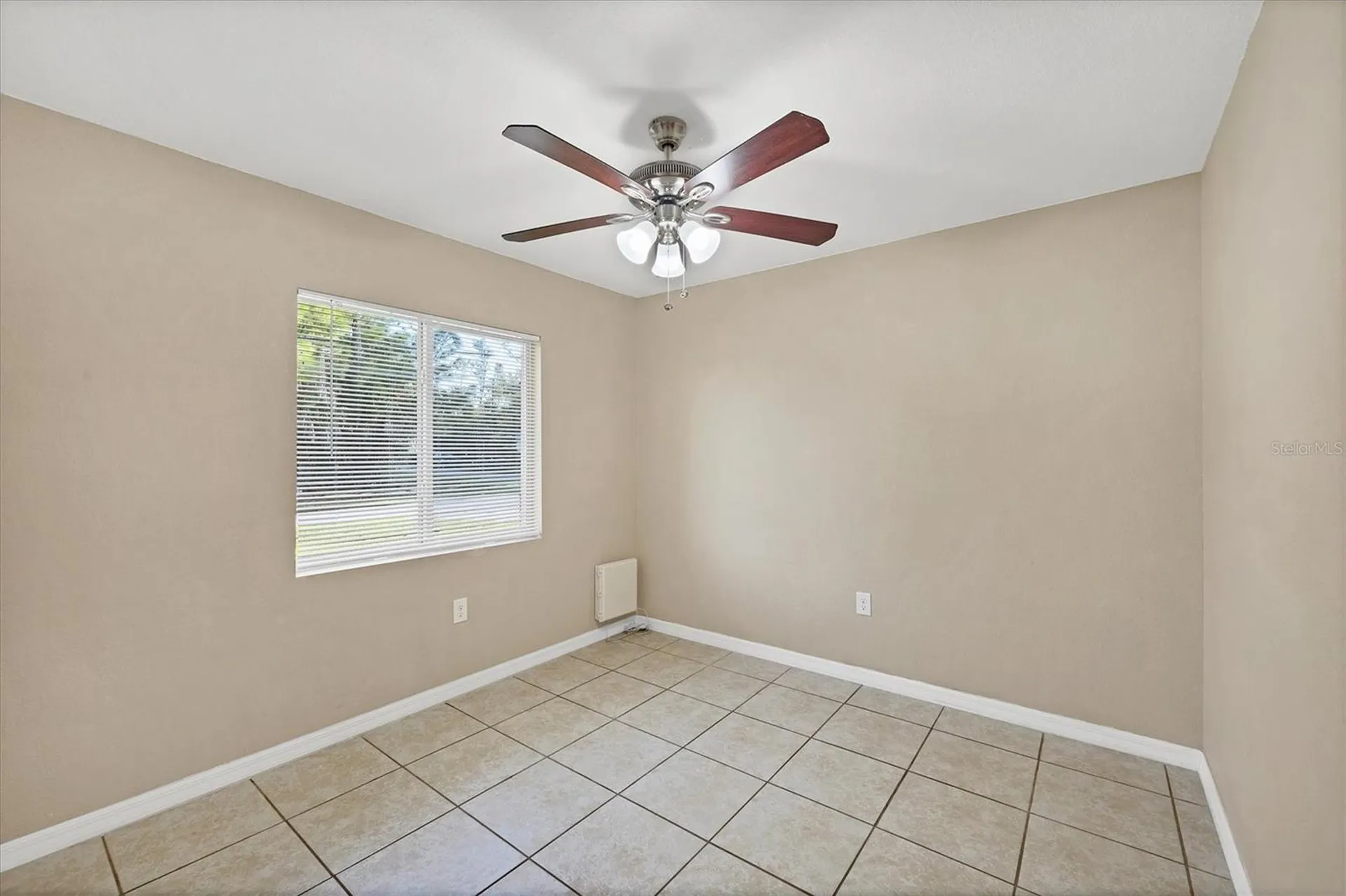 2415 Nowatney Avenue North Port FL 34286