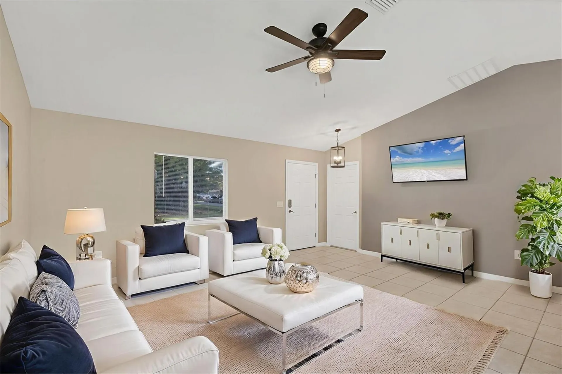 2415 Nowatney Avenue North Port FL 34286