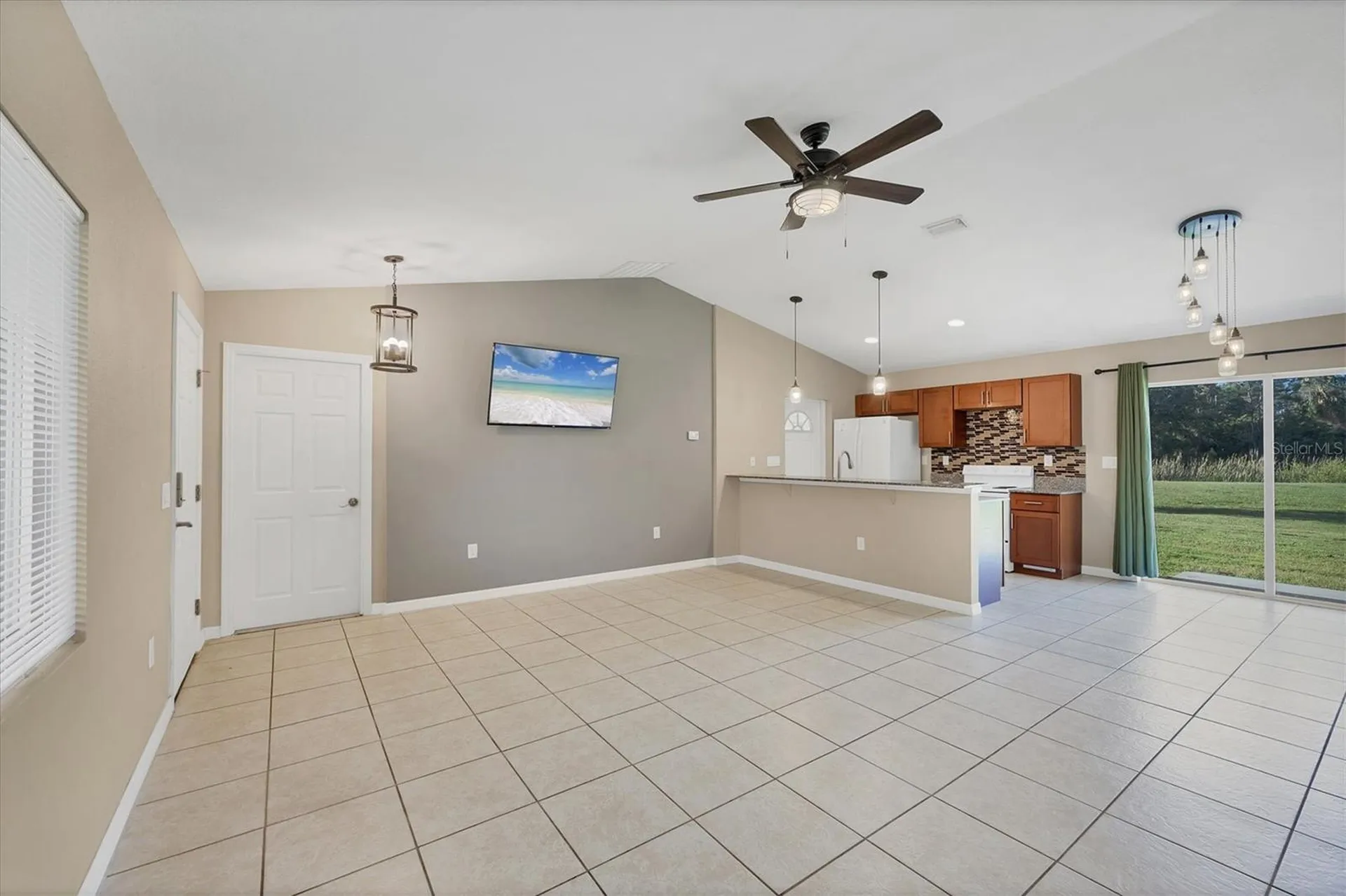 2415 Nowatney Avenue North Port FL 34286