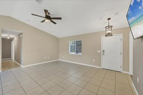 2415 Nowatney Avenue North Port FL 34286
