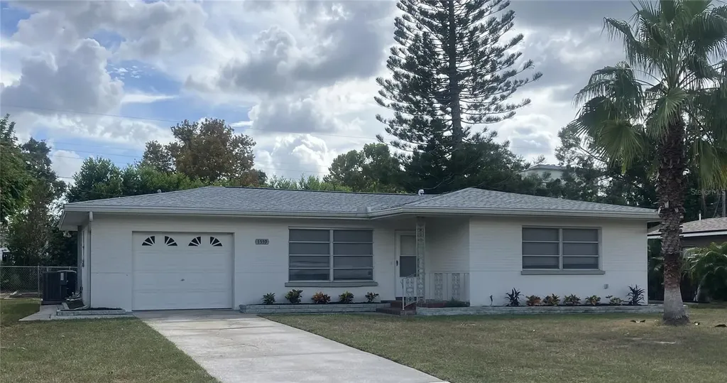 1559 Barry Road Clearwater FL 33756