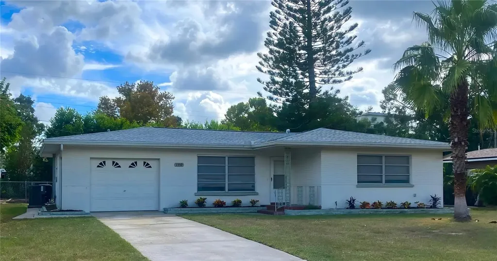 1559 Barry Road Clearwater FL 33756