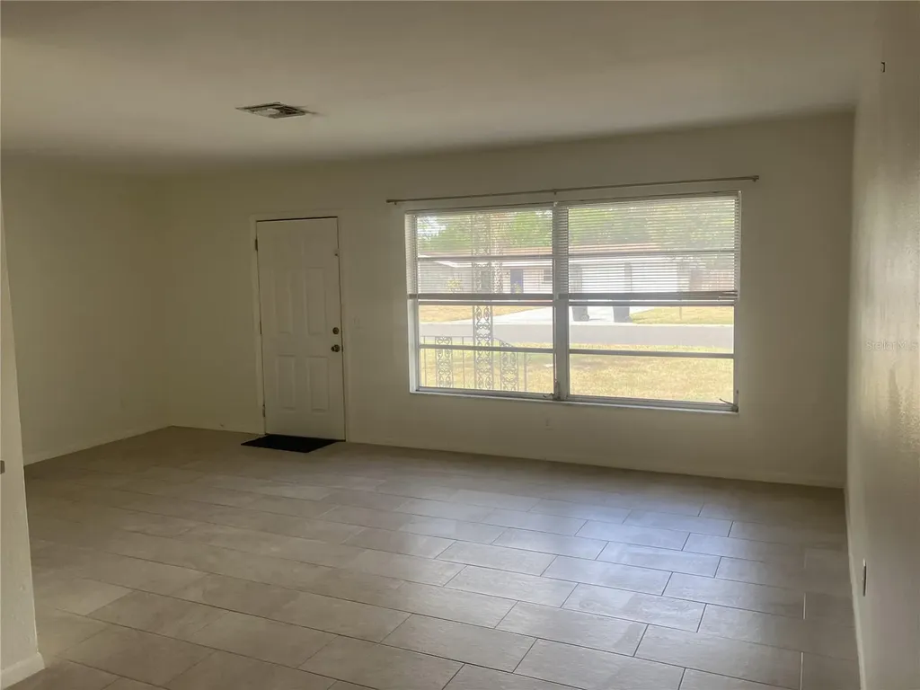 1559 Barry Road Clearwater FL 33756