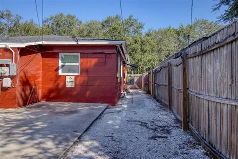 634 15 Avenue S St Petersburg FL 33701