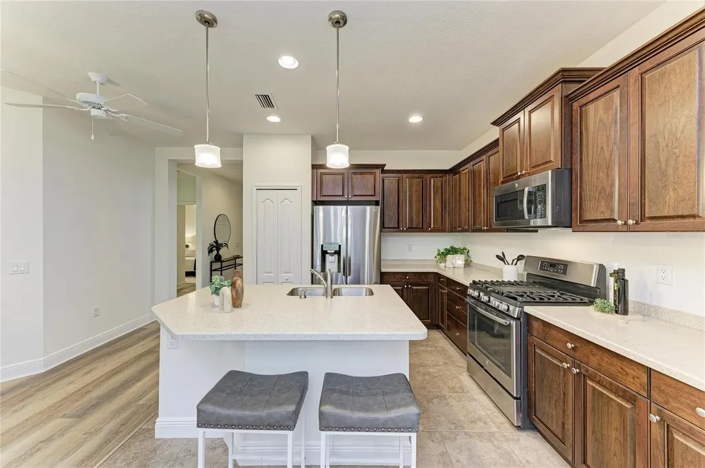 4045 Wildgrass Place Parrish FL 34219