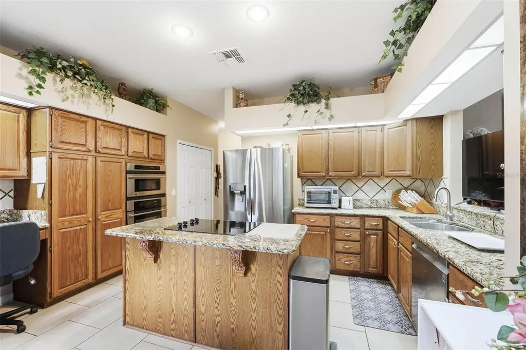 4870 Watervista Drive Orlando FL 32821