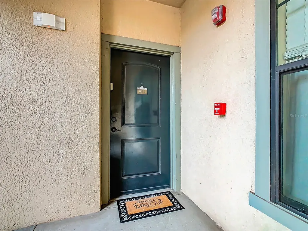 907 Charo Parkway Davenport FL 33897