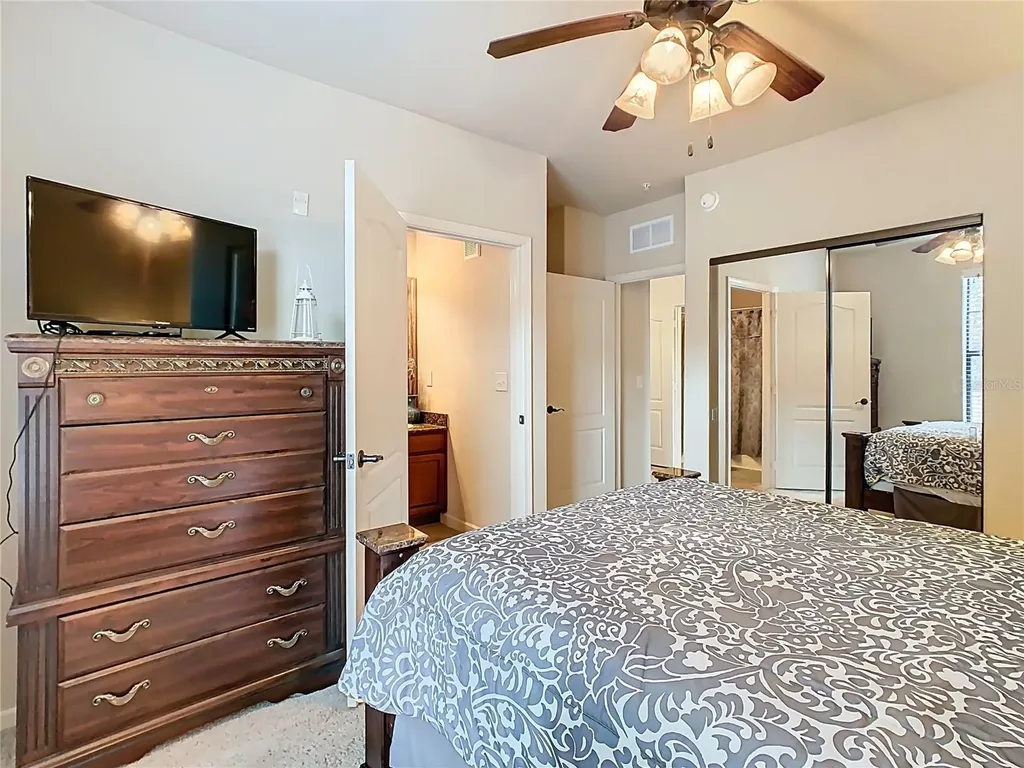 907 Charo Parkway Davenport FL 33897