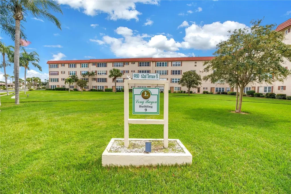 9950 62nd Terrace N St Petersburg FL 33708