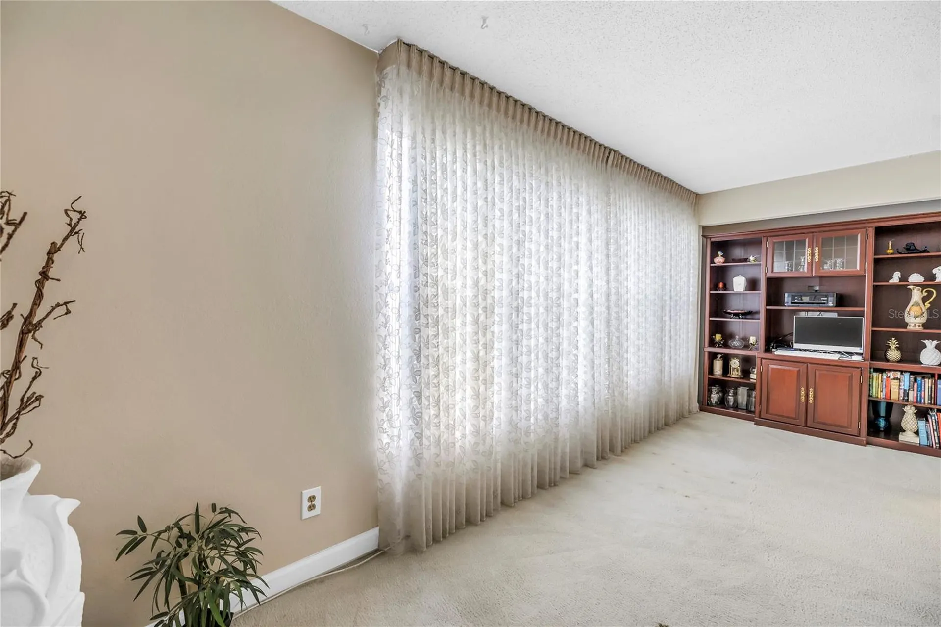 9950 62nd Terrace N St Petersburg FL 33708