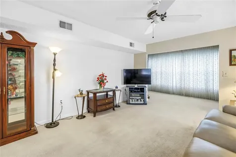 9950 62nd Terrace N St Petersburg FL 33708
