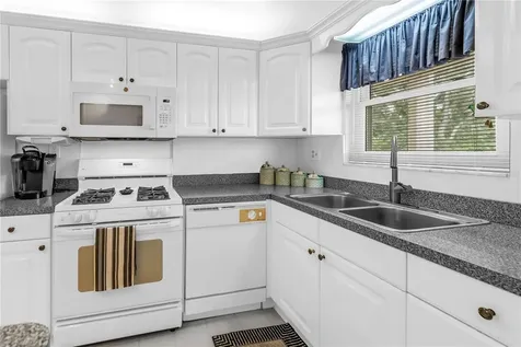 9950 62nd Terrace N St Petersburg FL 33708