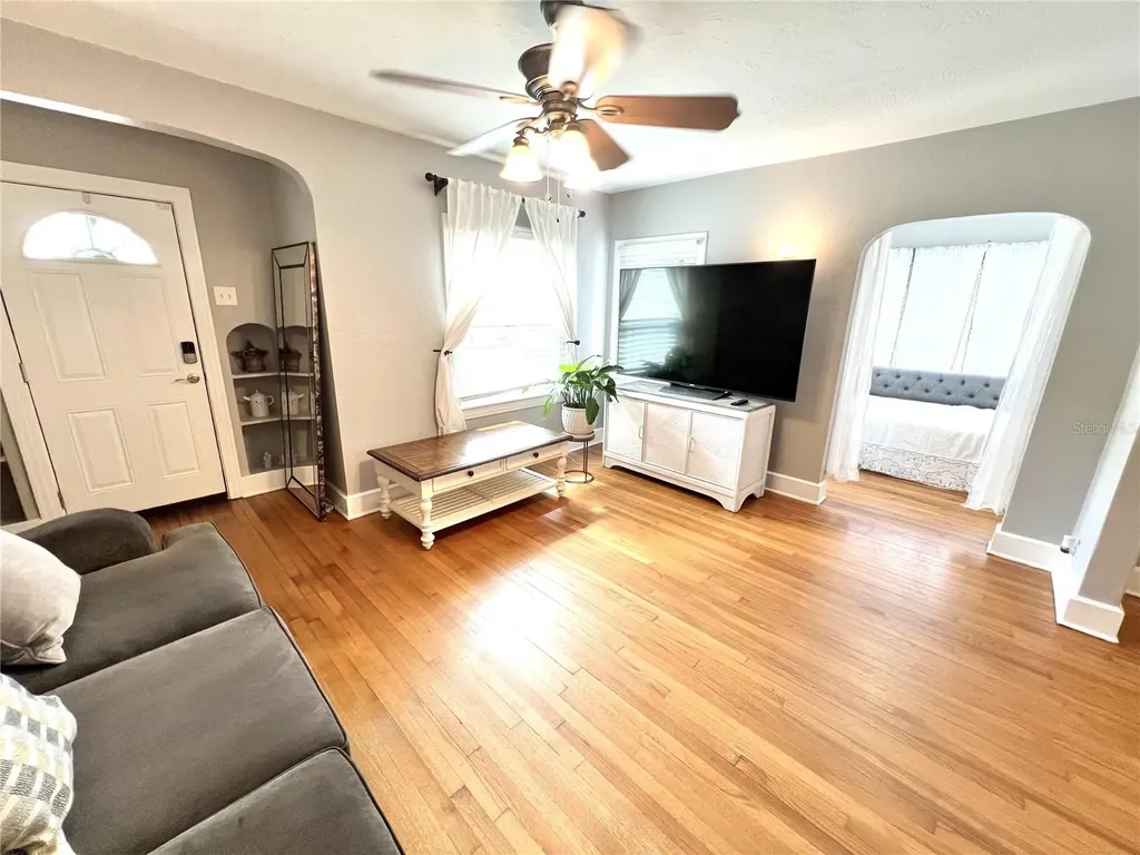 115 E Harvard Street Orlando FL 32804
